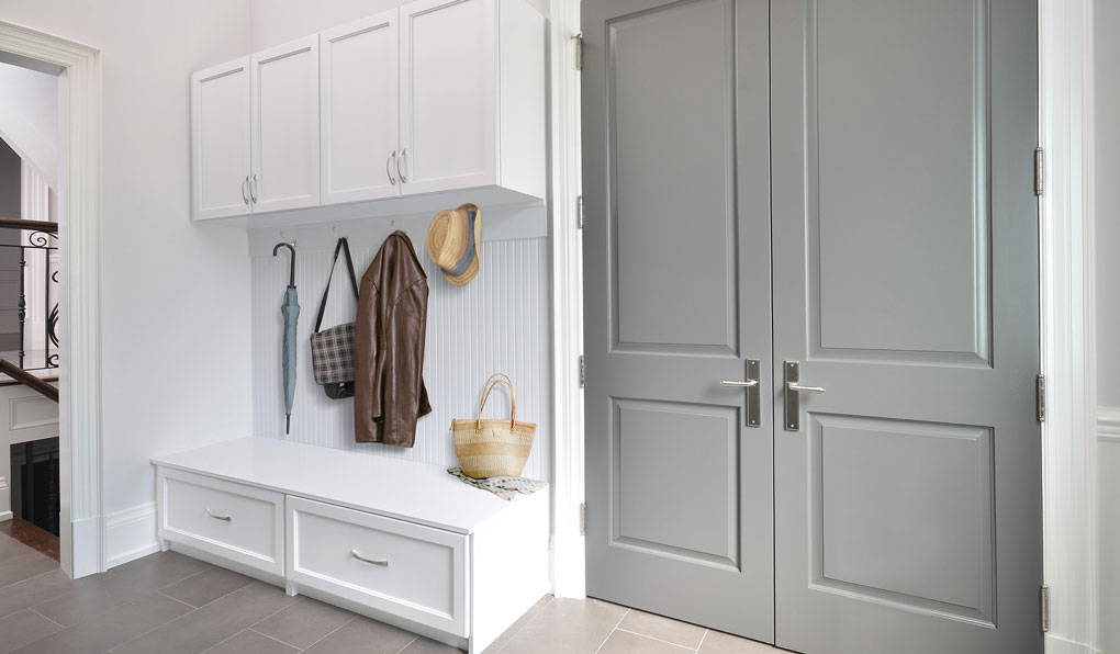 ENTRYWAY AND MUDROOM - CustomClosetMaid